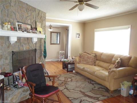 300 Garner St, Denton, NC 27239 photo 22