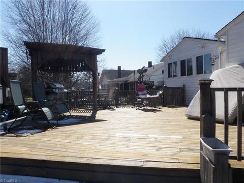 300 Garner St, Denton, NC 27239 photo 14