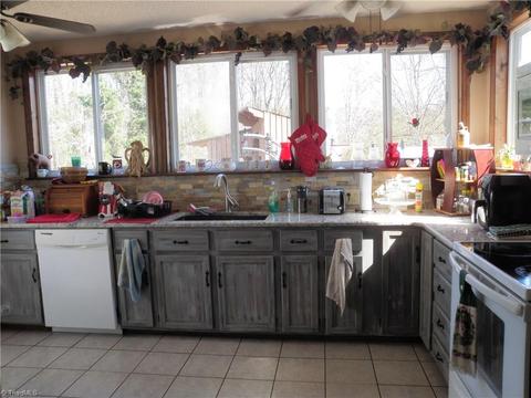 300 Garner St, Denton, NC 27239 photo 20