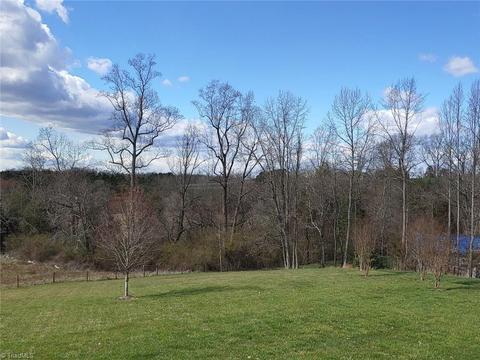 156 Mollie Rd, Harmony, NC 28634 photo 21