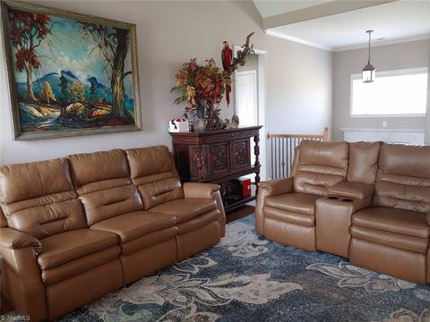 156 Mollie Rd, Harmony, NC 28634 photo 8
