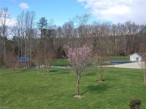 156 Mollie Rd, Harmony, NC 28634 photo 20