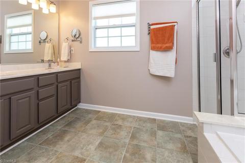 1811 Runner Stone Dr, High Point, NC 27265 photo 22