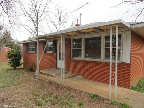 1803 Pershing St, High Point, NC 27260 photo 1