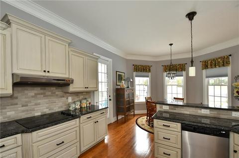 199 Juniper Cir, Bermuda Run, NC 27006 photo 10