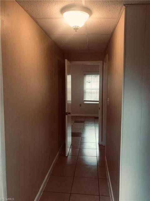 131 Hampton Dr, High Point, NC 27265 photo 16