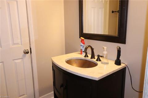 1222 Cedrow Dr, High Point, NC 27260 photo 18