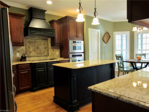 3098 Autumn Acres Ln, Trinity, NC 27370 photo 2