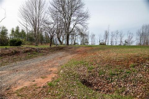 174 Reely Cook Rd, Dobson, NC 27017 photo 10