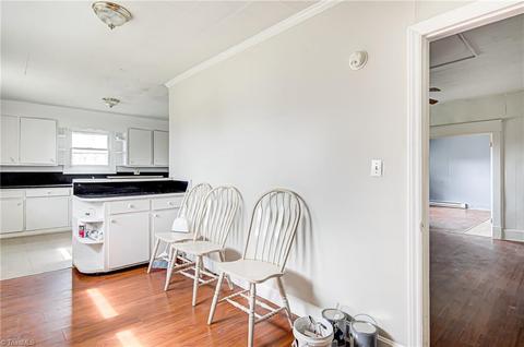 703 Shady Ln, High Point, NC 27262 photo 12
