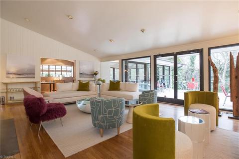 402 Shadow Valley Rd, High Point, NC 27262 photo 5
