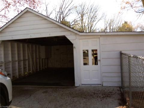 1005 Burton Ave, High Point, NC 27265 photo 9