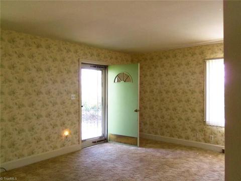 1005 Burton Ave, High Point, NC 27265 photo 5