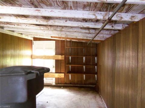 1005 Burton Ave, High Point, NC 27265 photo 11