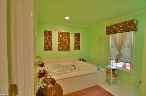 264 Mountain Shore Dr, Denton, NC 27239 photo 18