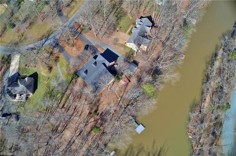 264 Mountain Shore Dr, Denton, NC 27239 photo 8