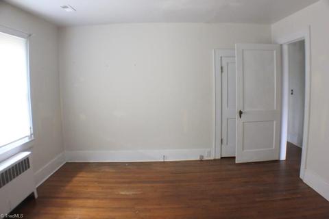 711 N Main St, Dobson, NC 27017 photo 10