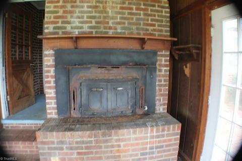 711 N Main St, Dobson, NC 27017 photo 18