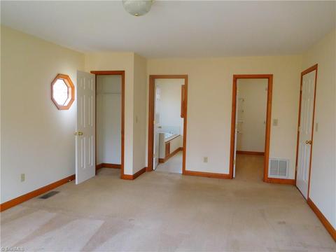 5273 Bridge Pointe Dr, Clemmons, NC 27012 photo 8
