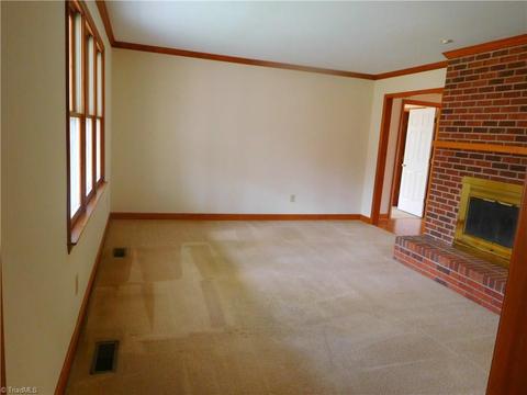 5273 Bridge Pointe Dr, Clemmons, NC 27012 photo 3