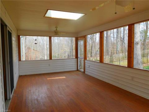 5273 Bridge Pointe Dr, Clemmons, NC 27012 photo 6