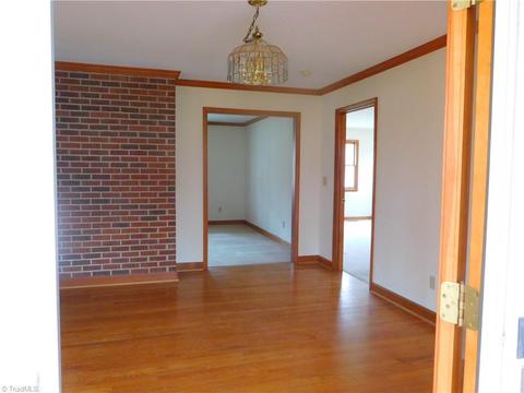 5273 Bridge Pointe Dr, Clemmons, NC 27012 photo 4