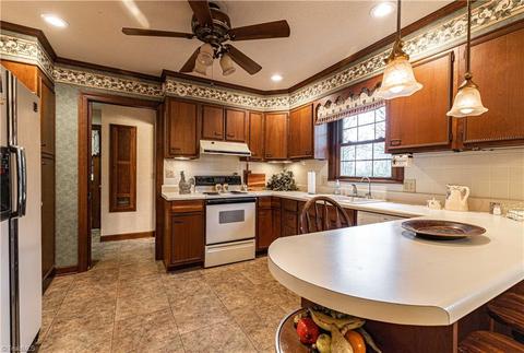 4840 Dock Davis Rd, Clemmons, NC 27012 photo 12