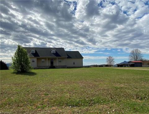 5035 Mcdaniel Rd, Pilot Mountain, NC 27041 photo 11