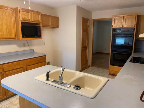 5035 Mcdaniel Rd, Pilot Mountain, NC 27041 photo 21