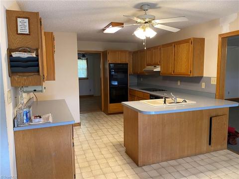 5035 Mcdaniel Rd, Pilot Mountain, NC 27041 photo 18