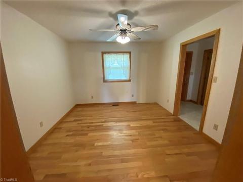 5035 Mcdaniel Rd, Pilot Mountain, NC 27041 photo 20