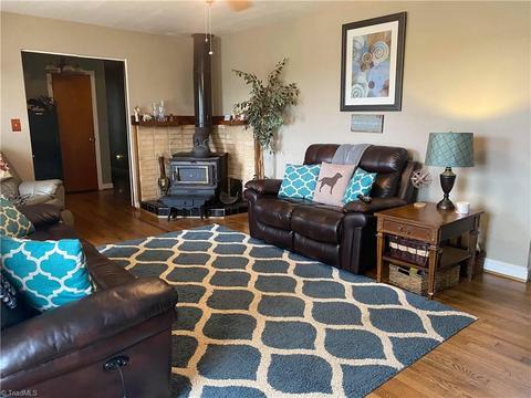 1103 Fields St, Eden, NC 27288 photo 7