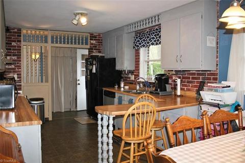 1103 Fields St, Eden, NC 27288 photo 5