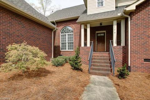 104 Colleton Pl, Salisbury, NC 28146 photo 3