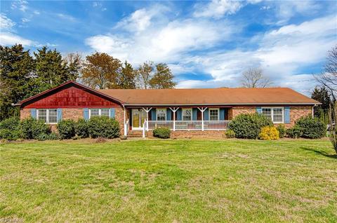 2116 Penny Rd, High Point, NC 27265 photo 1
