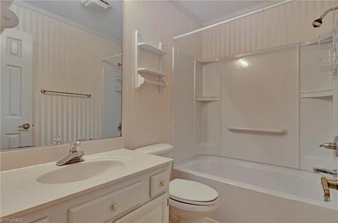 1716 Ternberry Rd, High Point, NC 27262 photo 19
