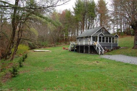 1698 Dewitt Rd, Sparta, NC 28675 photo 6