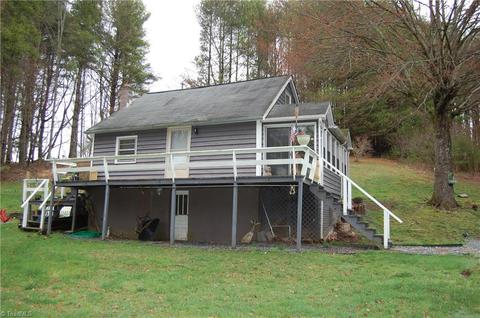 1698 Dewitt Rd, Sparta, NC 28675 photo 3