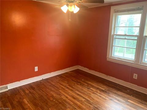 1605 Beaucrest Ave, High Point, NC 27265 photo 9