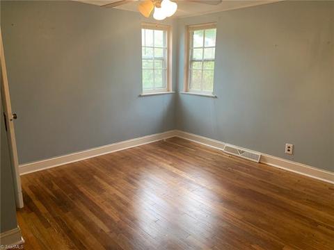 1605 Beaucrest Ave, High Point, NC 27265 photo 8