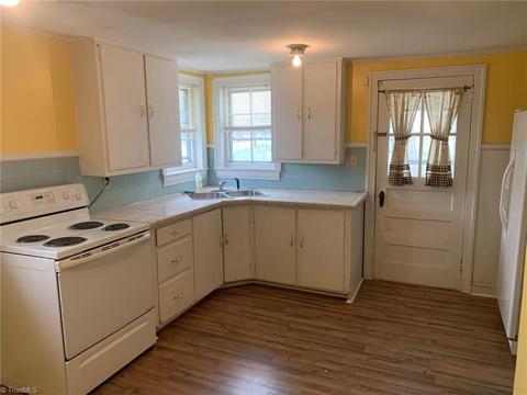 1605 Beaucrest Ave, High Point, NC 27265 photo 6