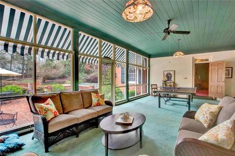 301 Shadow Valley Rd, High Point, NC 27262 photo 25