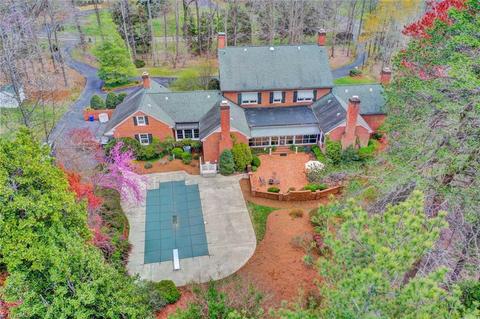 301 Shadow Valley Rd, High Point, NC 27262 photo 29