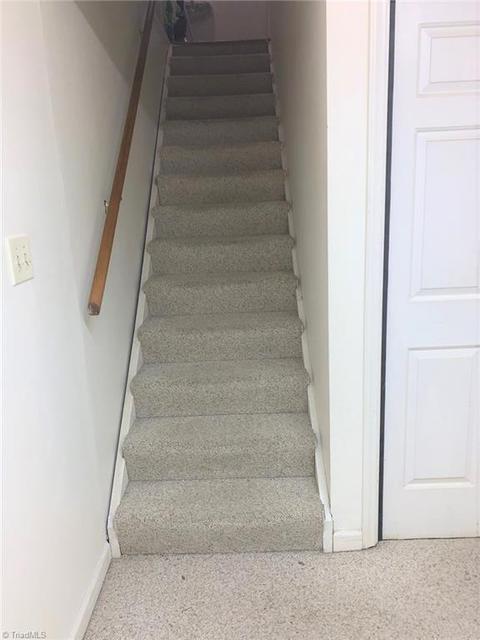 1007 Cherokee Ct, High Point, NC 27262 photo 15