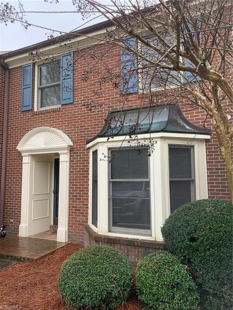 1007 Cherokee Ct, High Point, NC 27262 photo 2