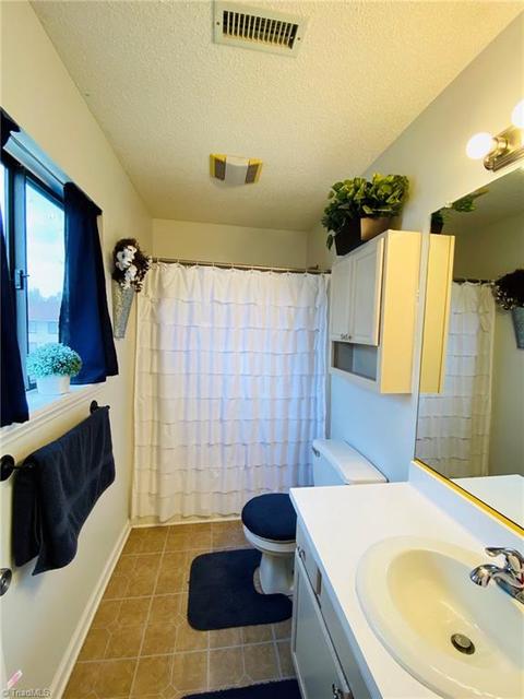 116 English Ct, Trinity, NC 27370 photo 10