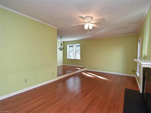 2010 Carlisle Way, High Point, NC 27265 photo 4