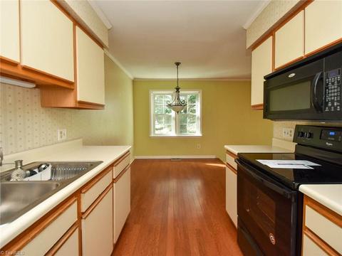 2010 Carlisle Way, High Point, NC 27265 photo 10