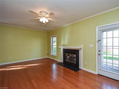 2010 Carlisle Way, High Point, NC 27265 photo 3