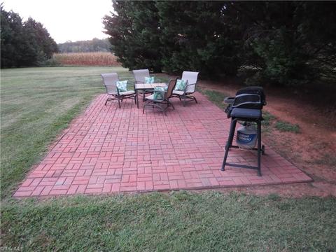 Undisclosed, Traphill, NC 28685 photo 3